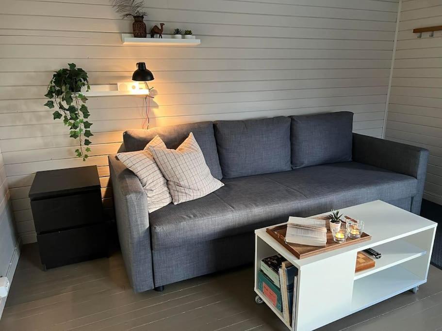 Idyllisk Minihus I Landlige Omgivelser - Med 5 Sengeplasser Og Parkering Asen Exterior photo